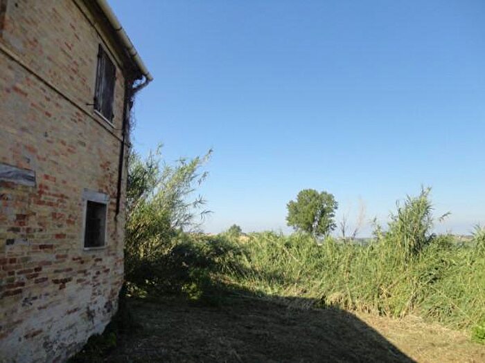 Casa con 5 locali in vendita in Bisulchi, Belvedere Ostrense
