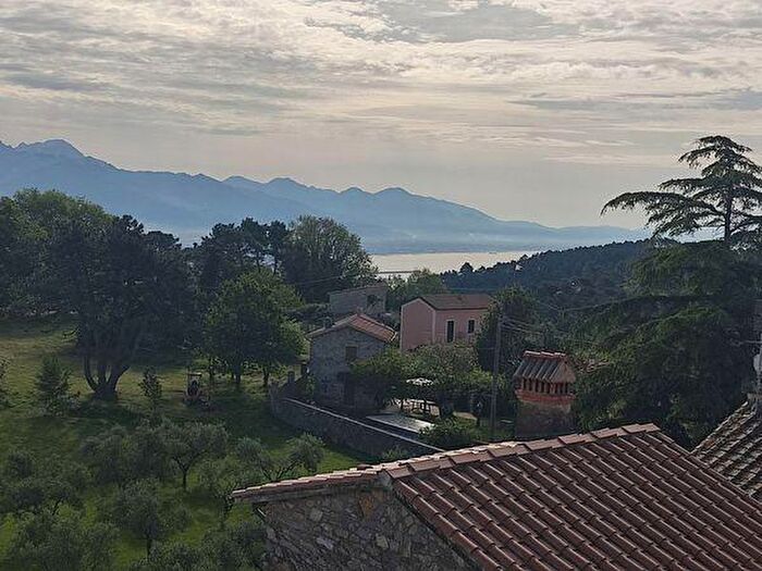 Appartamento bilocale in vendita in Ameglia