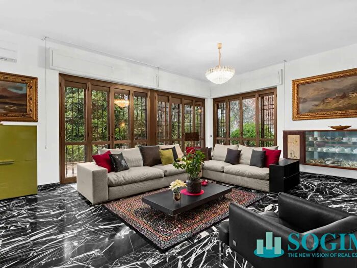 Casa con 6 locali in vendita in Via dei Partigiani, Cinisello Balsamo