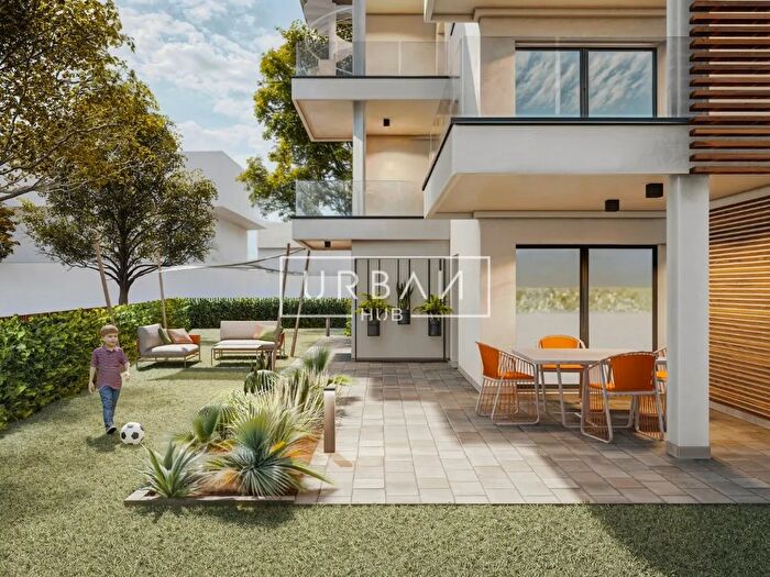 Appartamento con 5 locali in vendita in Via Togliatti, Santarcangelo Di Romagna