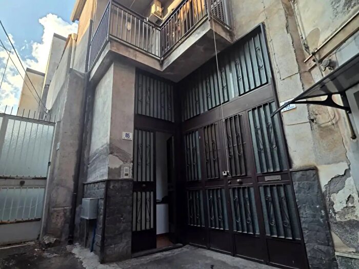 Casa quadrilocale in vendita in Via Guglielmo Marconi, Paterno'