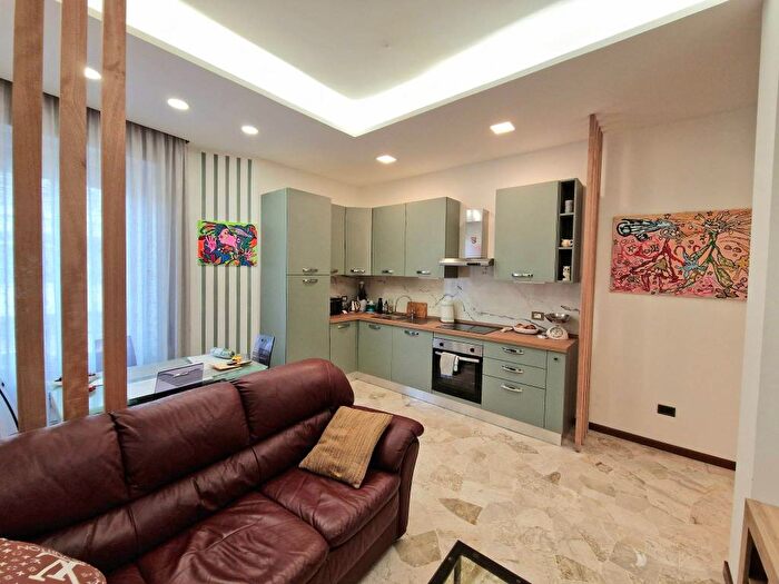 Appartamento trilocale in affitto in Centro, Terni