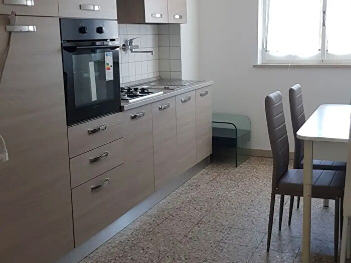 Appartamento con 5 locali in affitto in Viale Milano, Vicenza