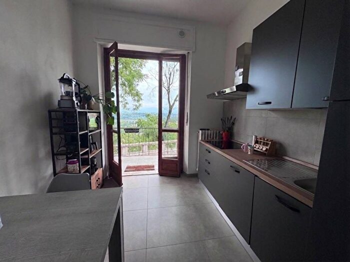 Appartamento quadrilocale in affitto in Via Emiliano Manacorda, Centro, Fossano