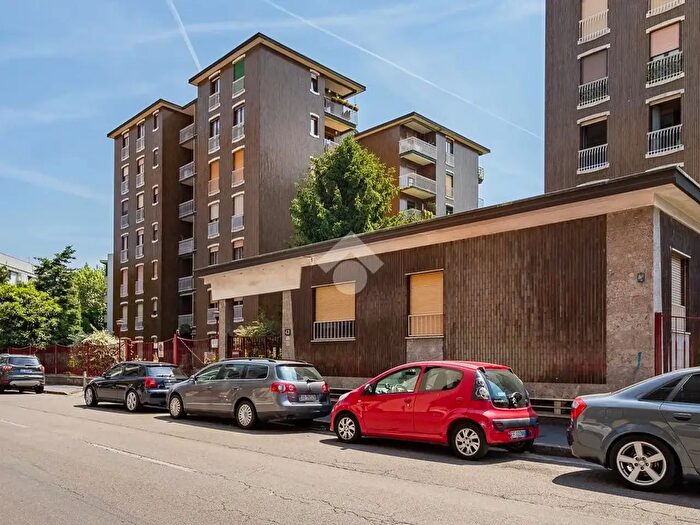 Appartamento bilocale in vendita in Via Villapizzone, Milano
