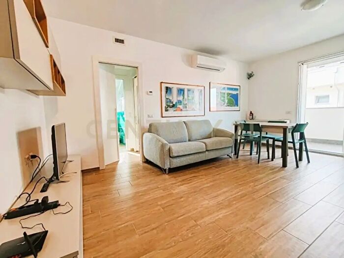 Appartamento bilocale in affitto in Via Virgilio, Rho