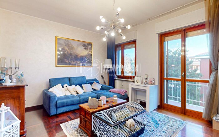 Appartamento trilocale in vendita in Via Alessandro Manzoni, Paullo