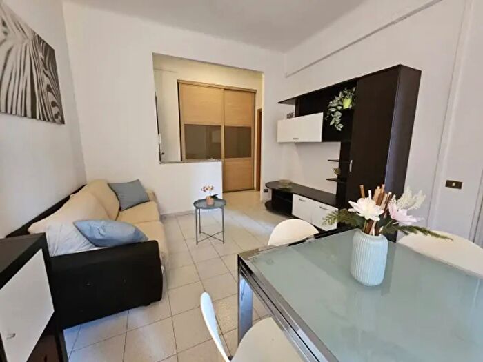 Appartamento bilocale in affitto in Milano