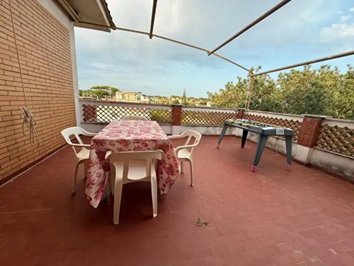 Appartamento trilocale in affitto in Viale Perla Marina, Anzio