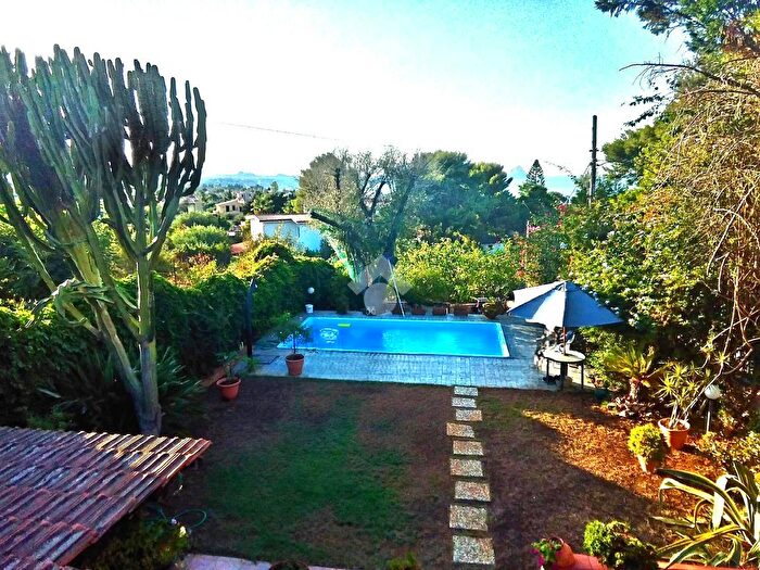 Casa con 5 locali in vendita in Via Piano S Michele, Altavilla Milicia