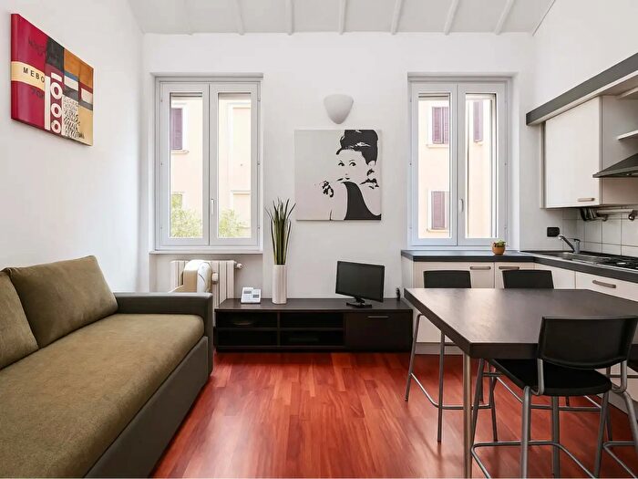 Appartamento monolocale in affitto in Via Lodovico Muratori, Milano