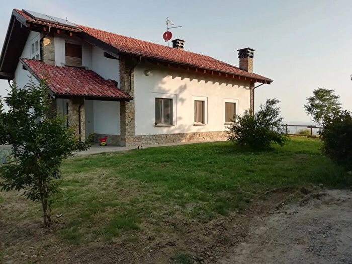 Casa in vendita in Acqui Terme