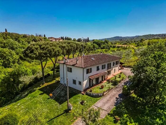 Casa con 6 locali in vendita in Via Carmignanese, Poggio A Caiano