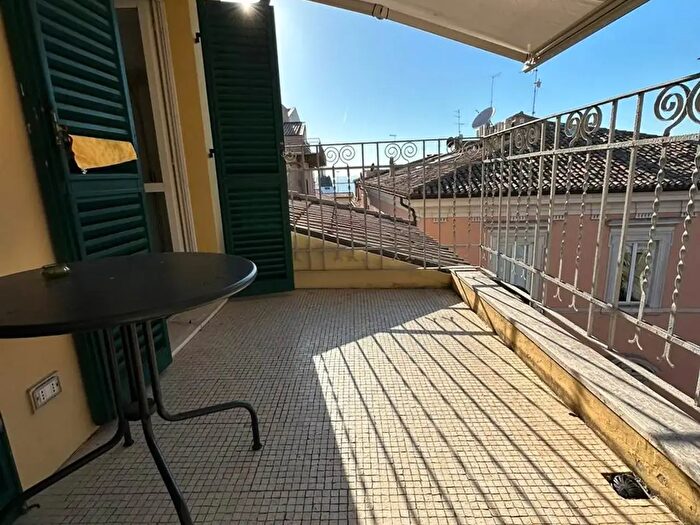Appartamento quadrilocale in affitto in Ancona