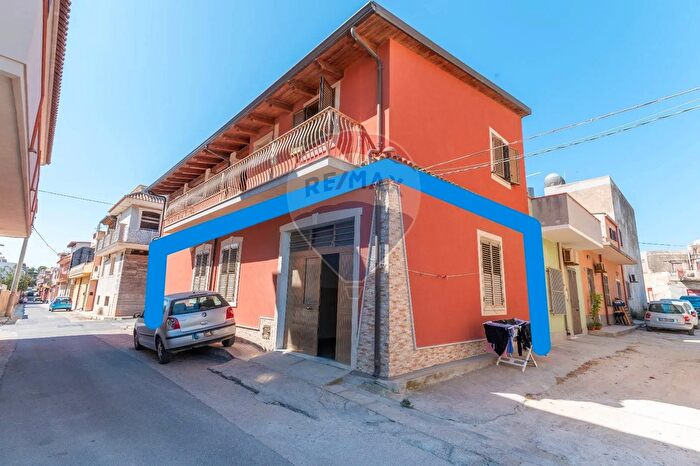 Casa con 5 locali in vendita in Via Bordonaro, Pachino