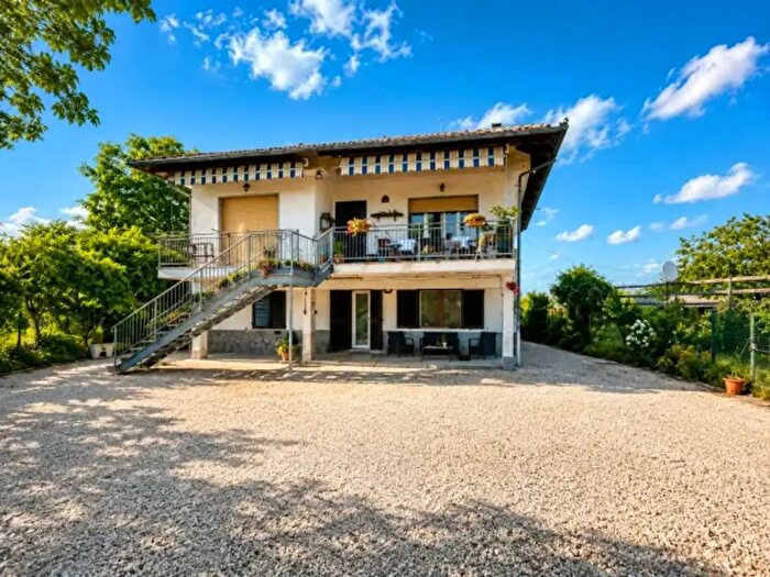 Casa con 6 locali in vendita in Sp, Caramagna Piemonte