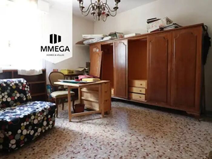 Appartamento con 5 locali in vendita in Via Reims, Firenze