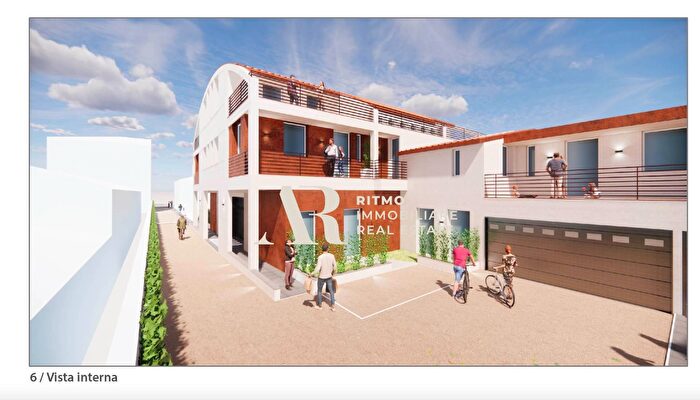 Appartamento quadrilocale in vendita in Via di San Quirico, Firenze