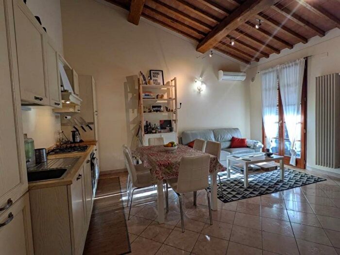 Appartamento bilocale in affitto in Fornacette, Calcinaia