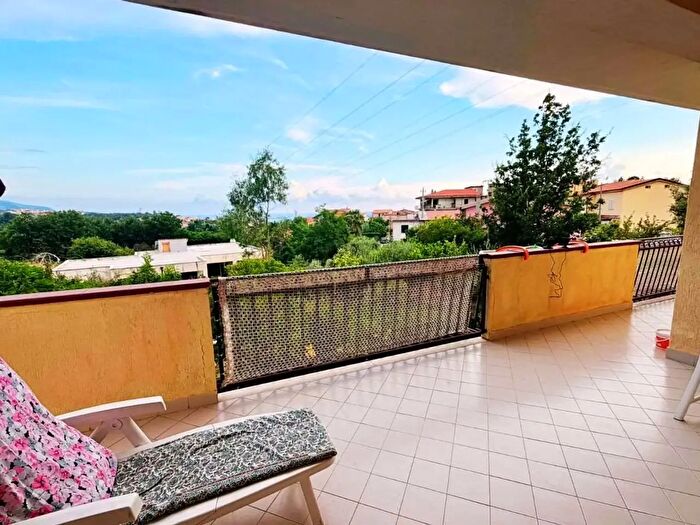 Appartamento con 5 locali in vendita in Contrada Castromurro, Belvedere Marittimo