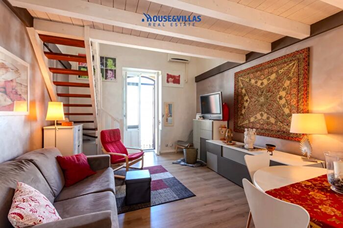 Casa bilocale in vendita in Via Rosolino Pilo, Noto