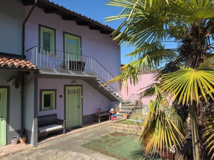 Appartamento bilocale in affitto in Via Bagiarini, Centro, Cunico