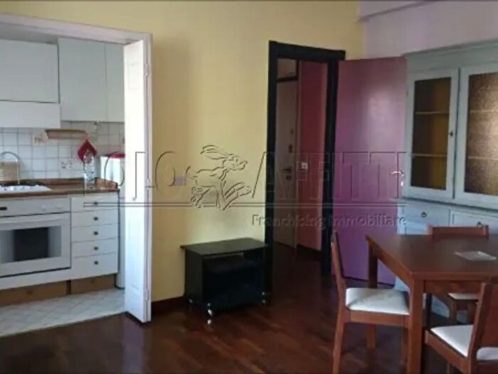 Appartamento bilocale in affitto in Veglia, Milano