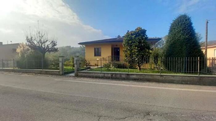 Casa con 5 locali in vendita in Via Roma, Mornico Losana