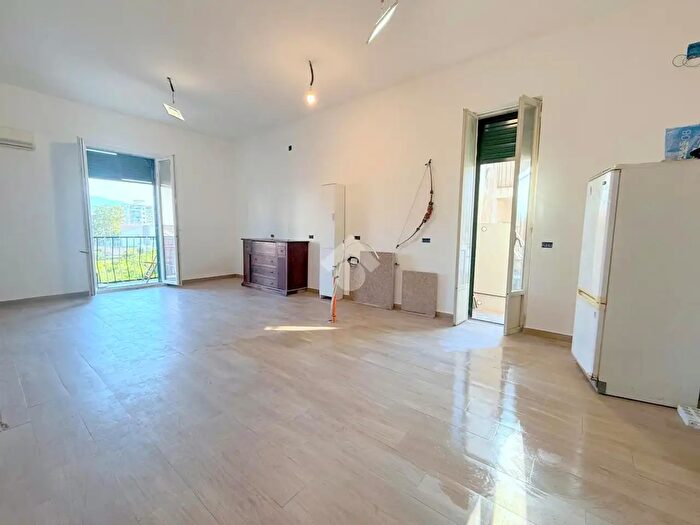 Appartamento trilocale in vendita in Via G Evangelista di Blasi, Palermo