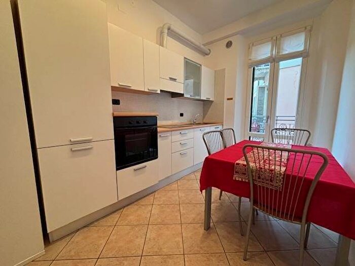 Appartamento bilocale in affitto in Via Spartaco, Montenero, Milano