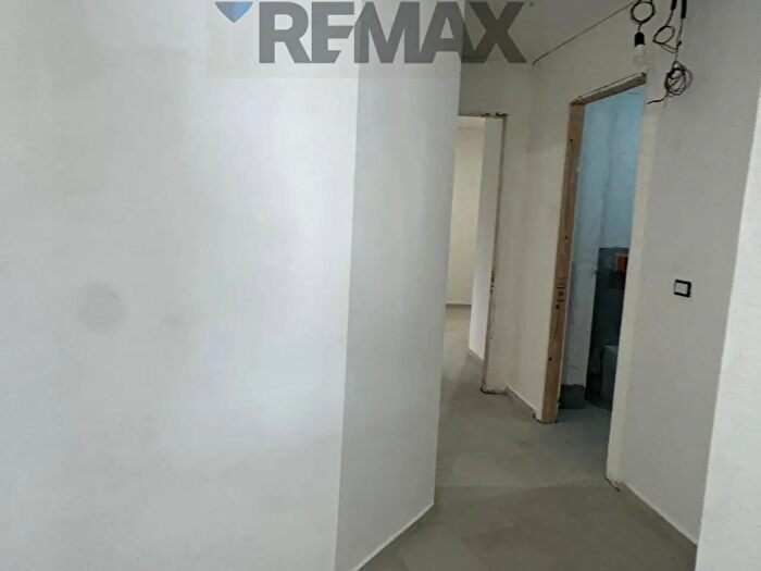 Appartamento con 5 locali in vendita in Via Fadoni, Cervaro