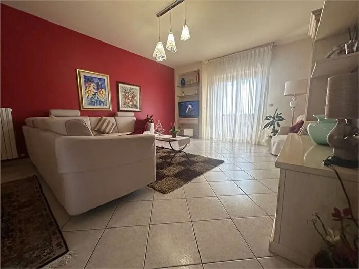 Casa quadrilocale in vendita in St Provinciale Dir, Mosciano SantAngelo