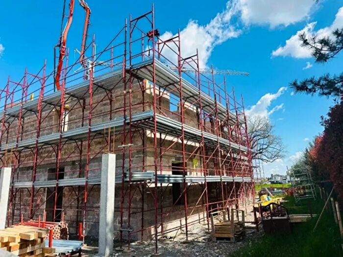 Case in Vendita e in Affitto - 3