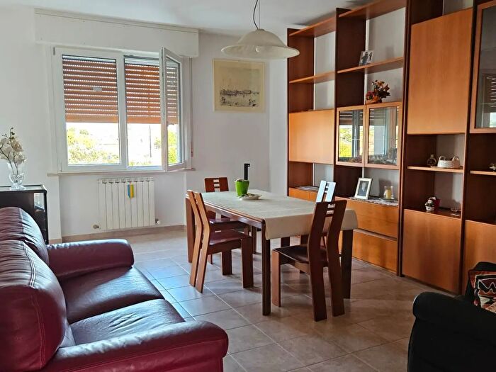 Appartamento quadrilocale in vendita in Via Angelo Corelli, Fano
