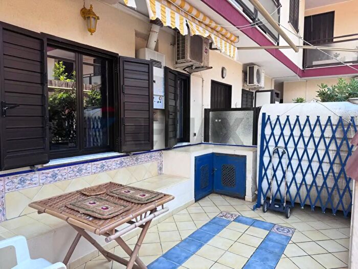 Appartamento trilocale in vendita in Via Pescinola, Formia