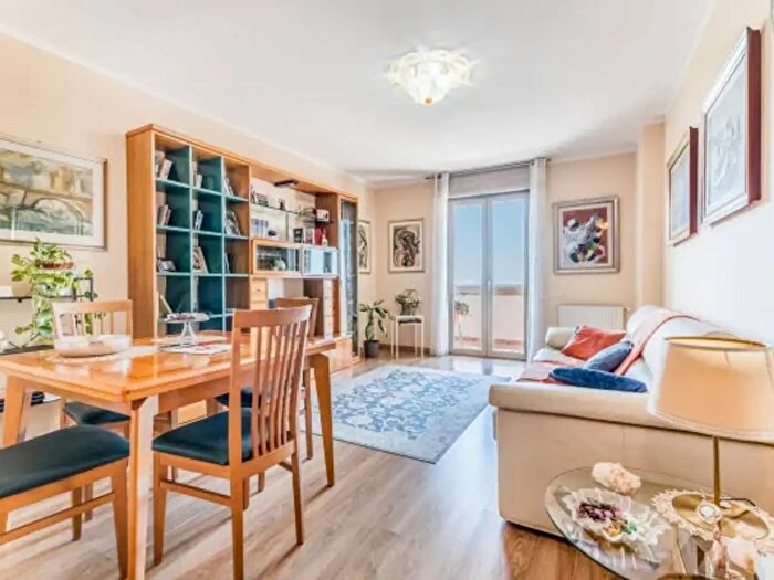 Appartamento quadrilocale in vendita in Viale Le Corbusier, Latina