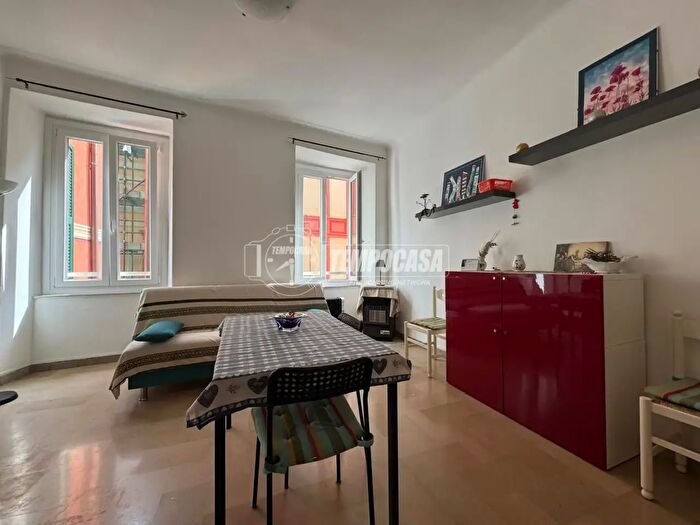 Appartamento bilocale in vendita in Via Campana, Varazze