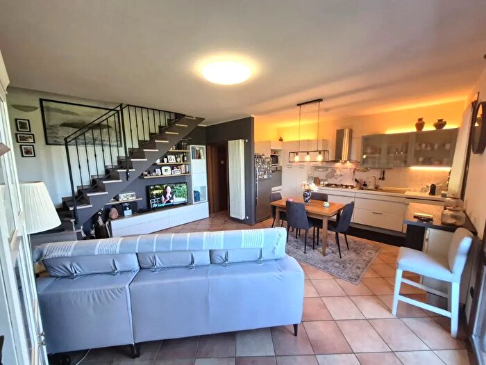 Appartamento trilocale in vendita in Via Sabbadin, Limena