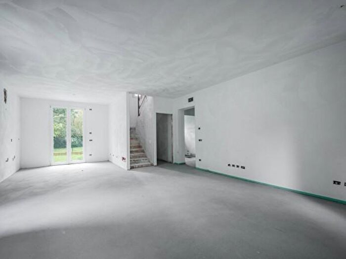 Casa con 5 locali in vendita in Reggio Emilia