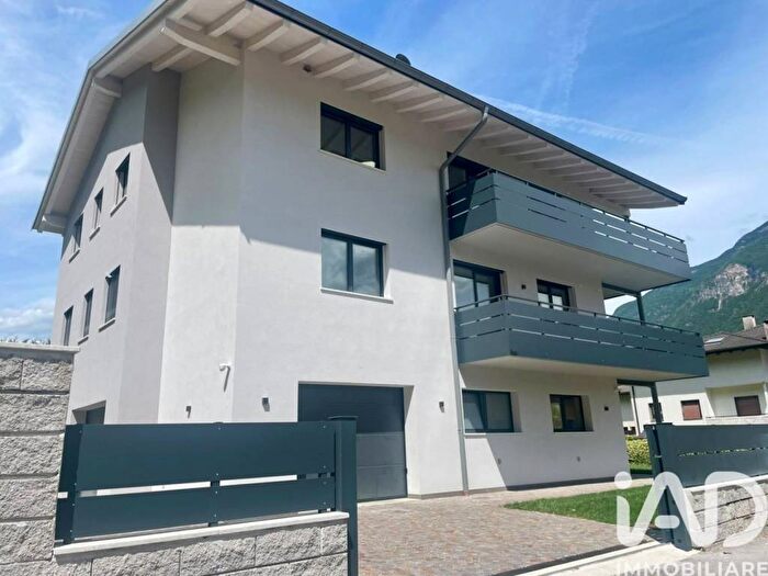 Appartamento con 6 locali in affitto in Via Vito Lucianer, Aldeno