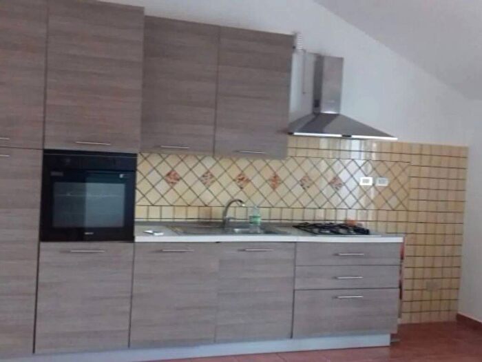 Appartamento trilocale in affitto in Merì