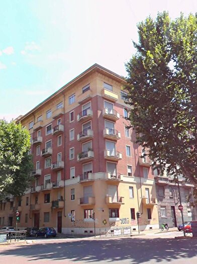Appartamento con 5 locali in vendita in Corso Carlo E nello Rosselli, Torino