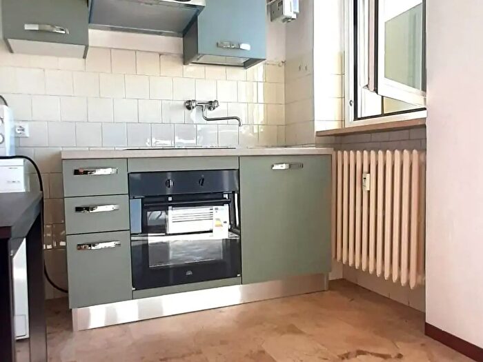 Appartamento bilocale in affitto in Via dei Guarneri, Milano