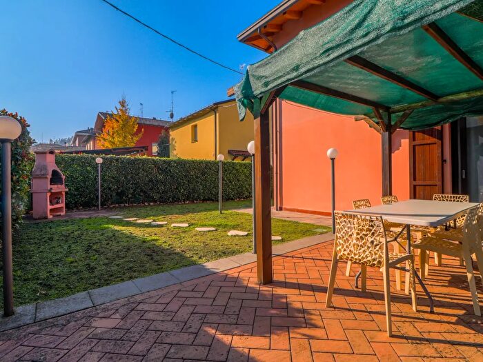 Casa quadrilocale in vendita in Via XXV Aprile, Monte San Pietro