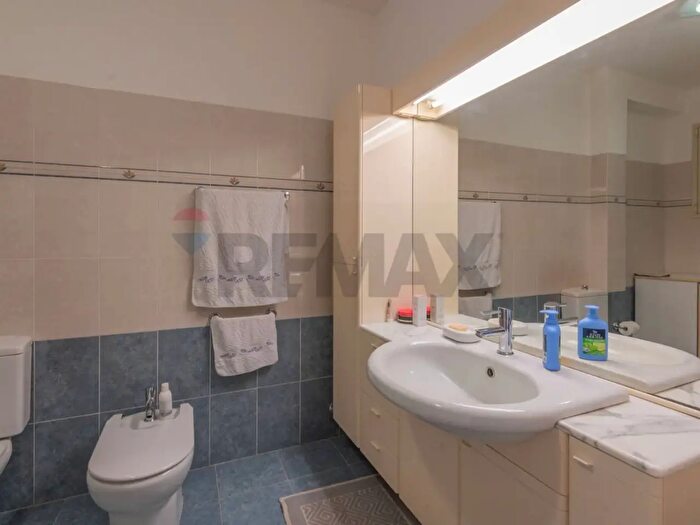 Casa quadrilocale in vendita in Via Minosse, Caltagirone