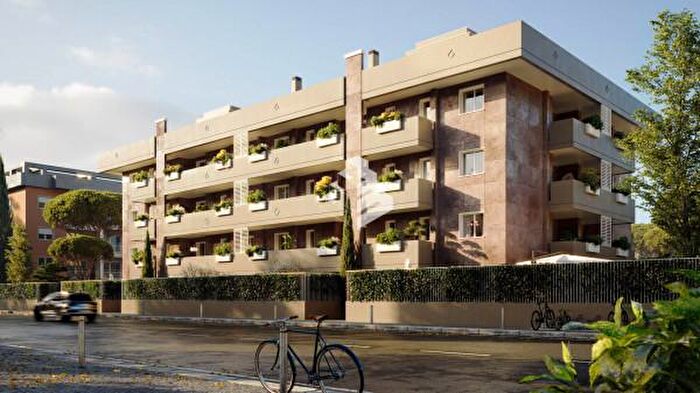 Appartamento trilocale in vendita in Via di Tor Vergata, Roma