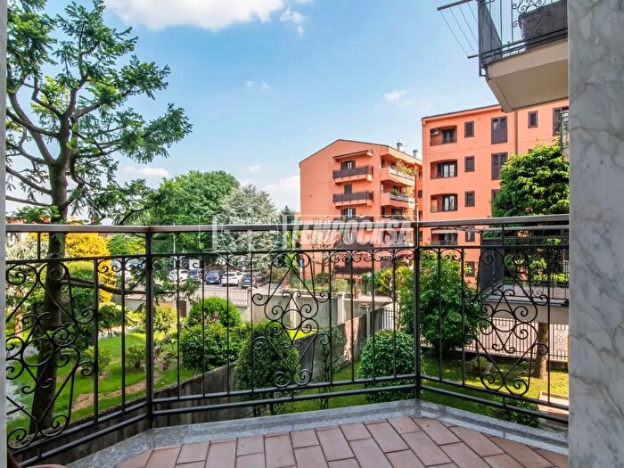 Appartamento trilocale in vendita in Via Don Minzoni, Olgiate Olona