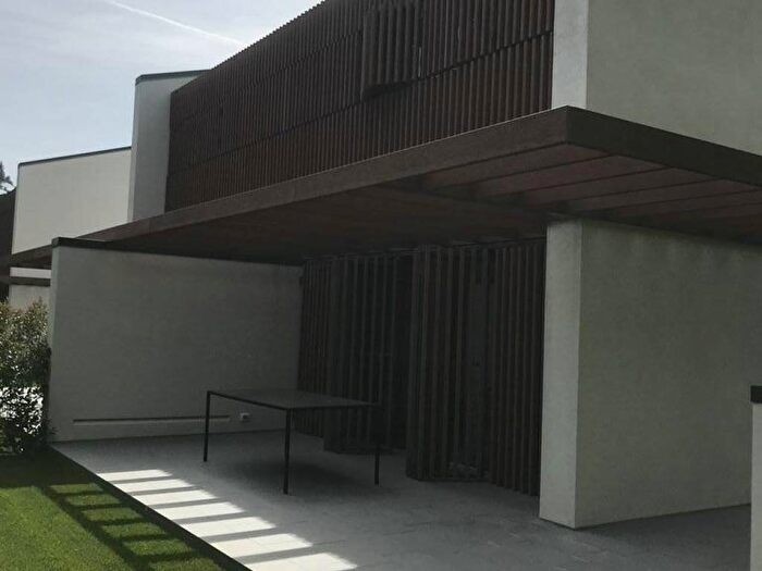 Casa quadrilocale in affitto in Via Pietro lAretino, Cinquale, Montignoso