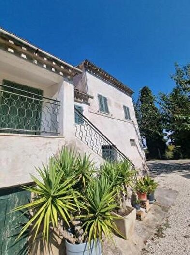 Casa con 5 locali in vendita in Contrada Piane di Chienti, Pollenza