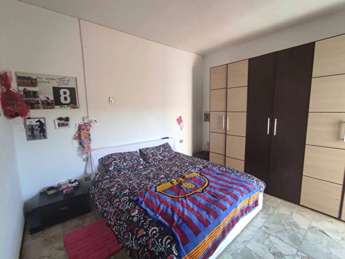 Appartamento con 15 locali in vendita in Monteroni DArbia